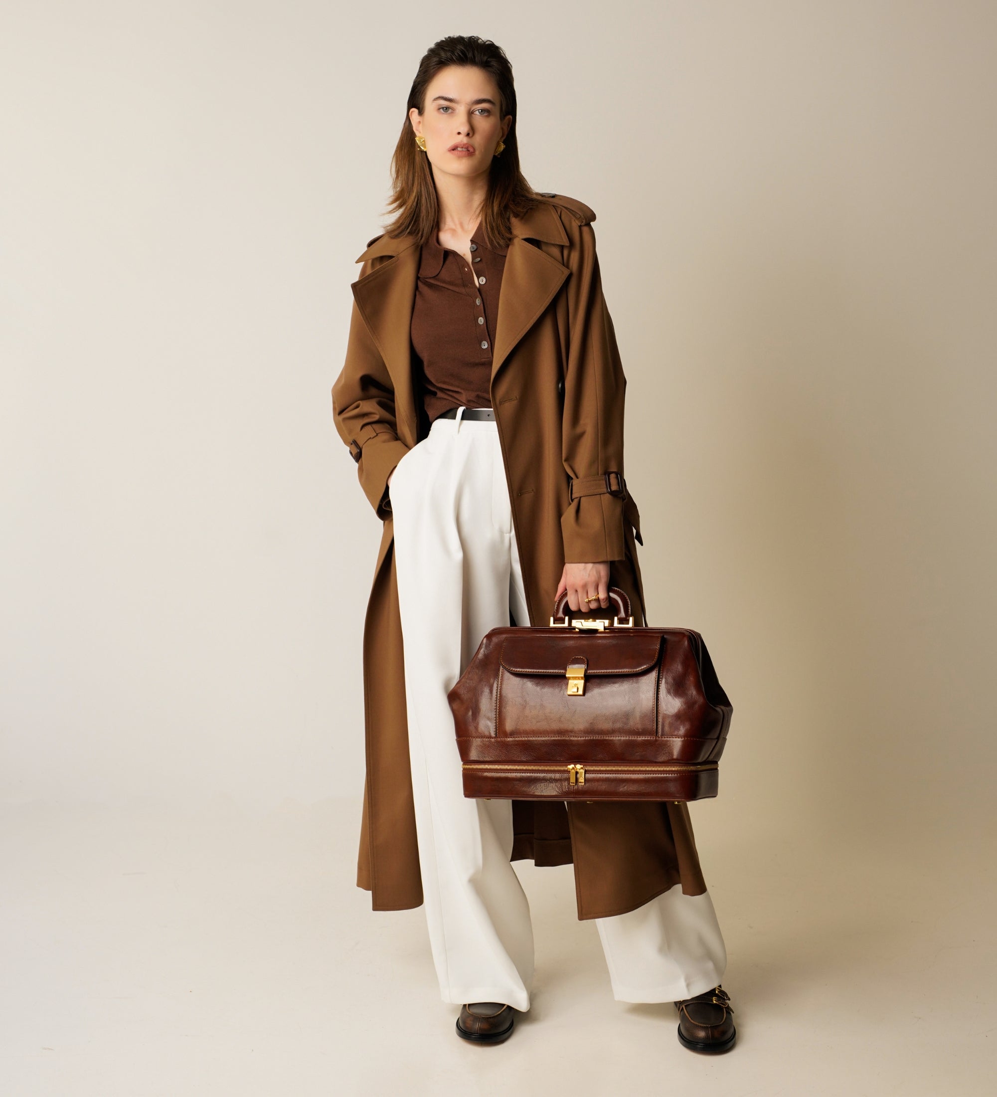 Bolso de médico de cuero italiano grande para mujer: The Master and Margarita