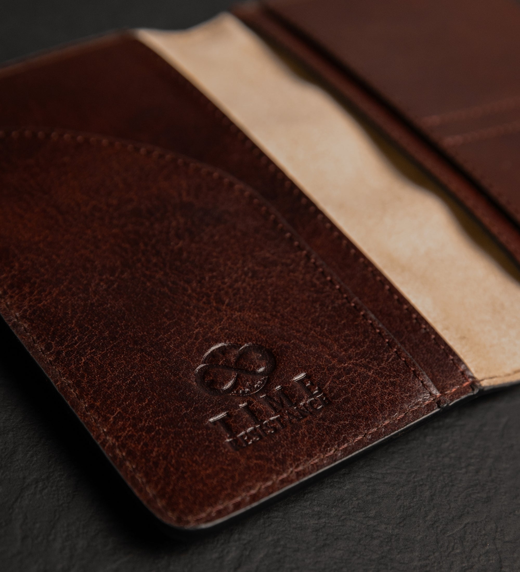 Portapasaporte de cuero pequeño para mujer: Gulliver's Travels