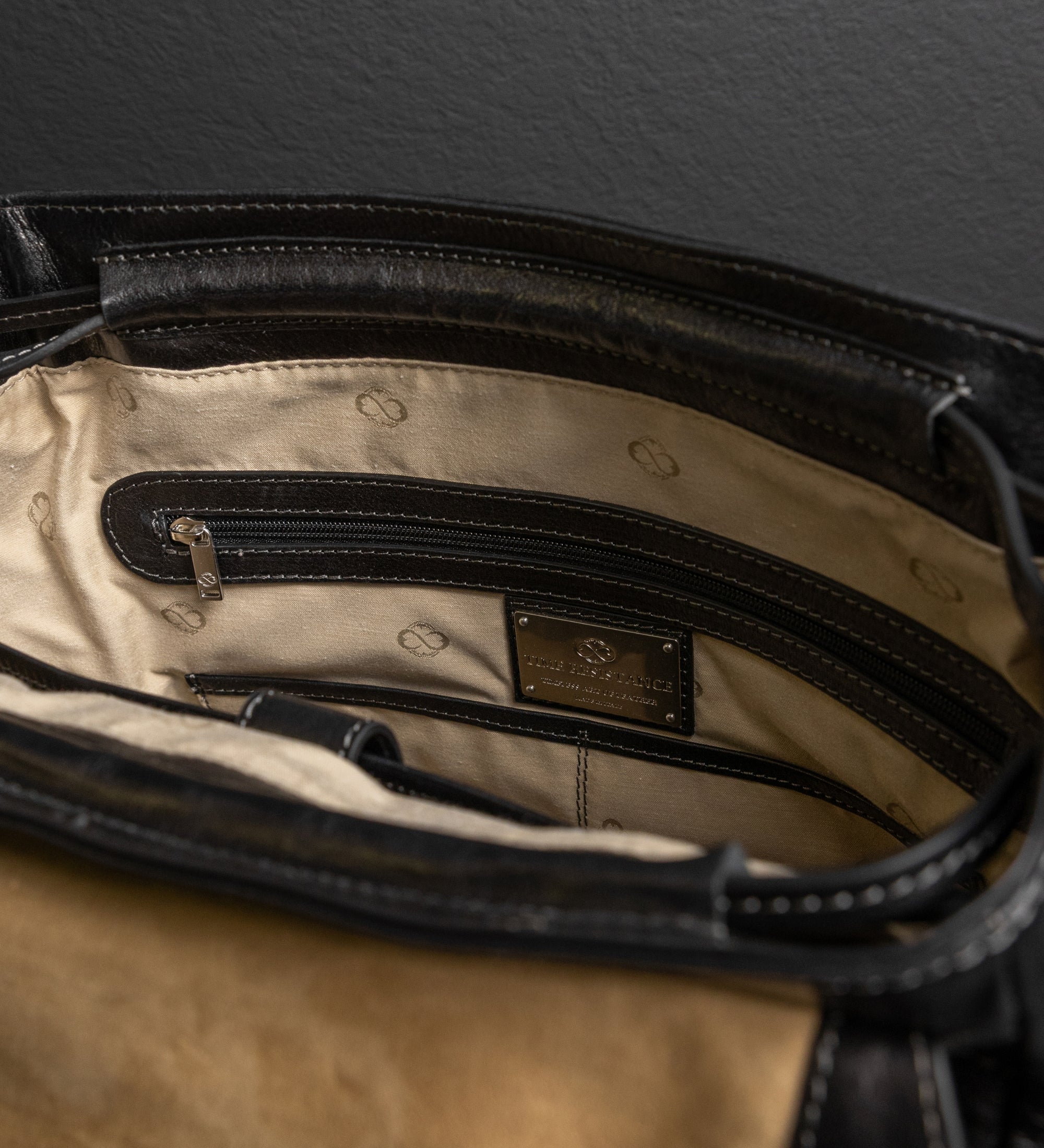 Mochila de cuero: The Good Earth