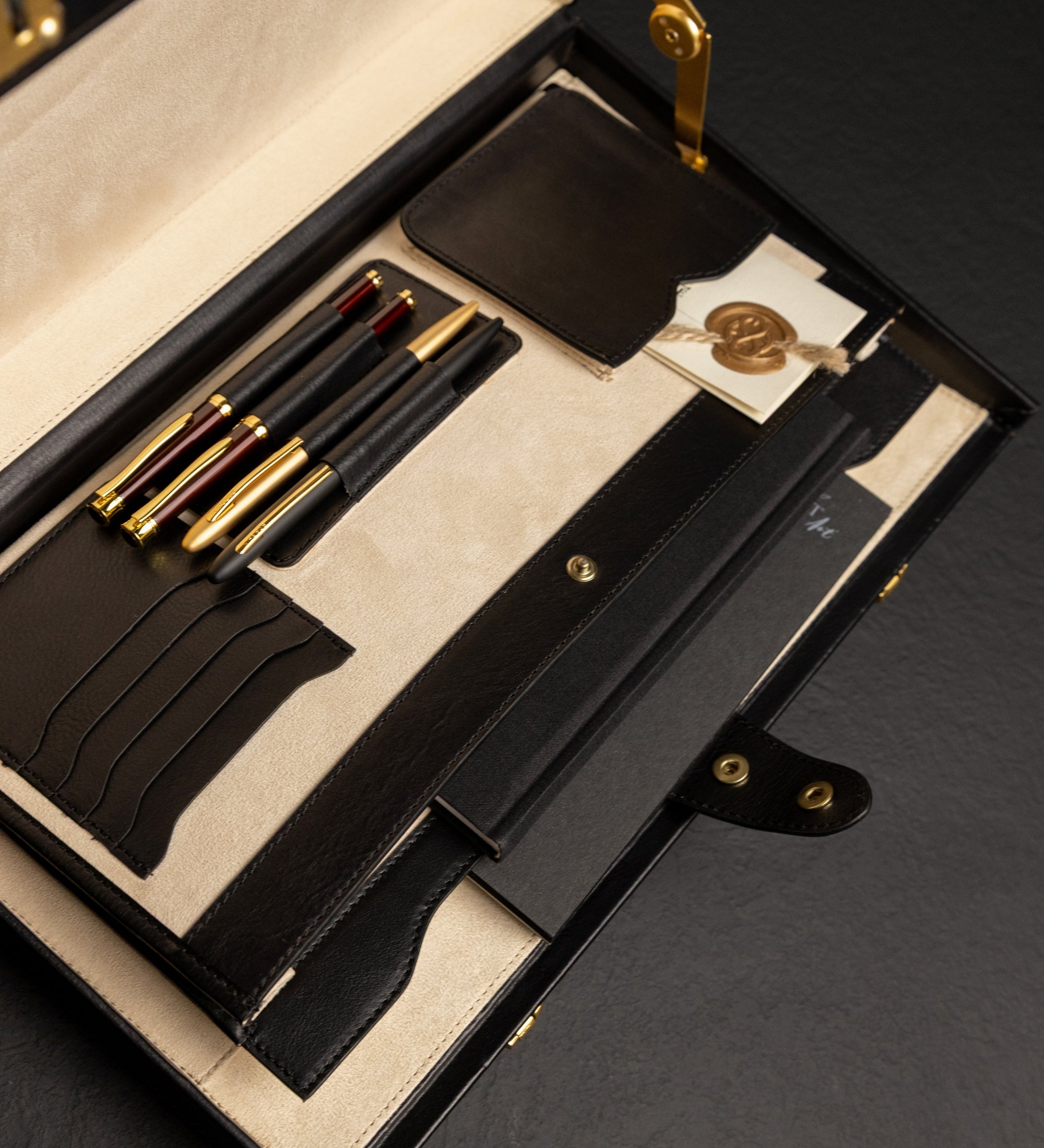 Maletín, maletín ejecutivo de cuero: Vendetta