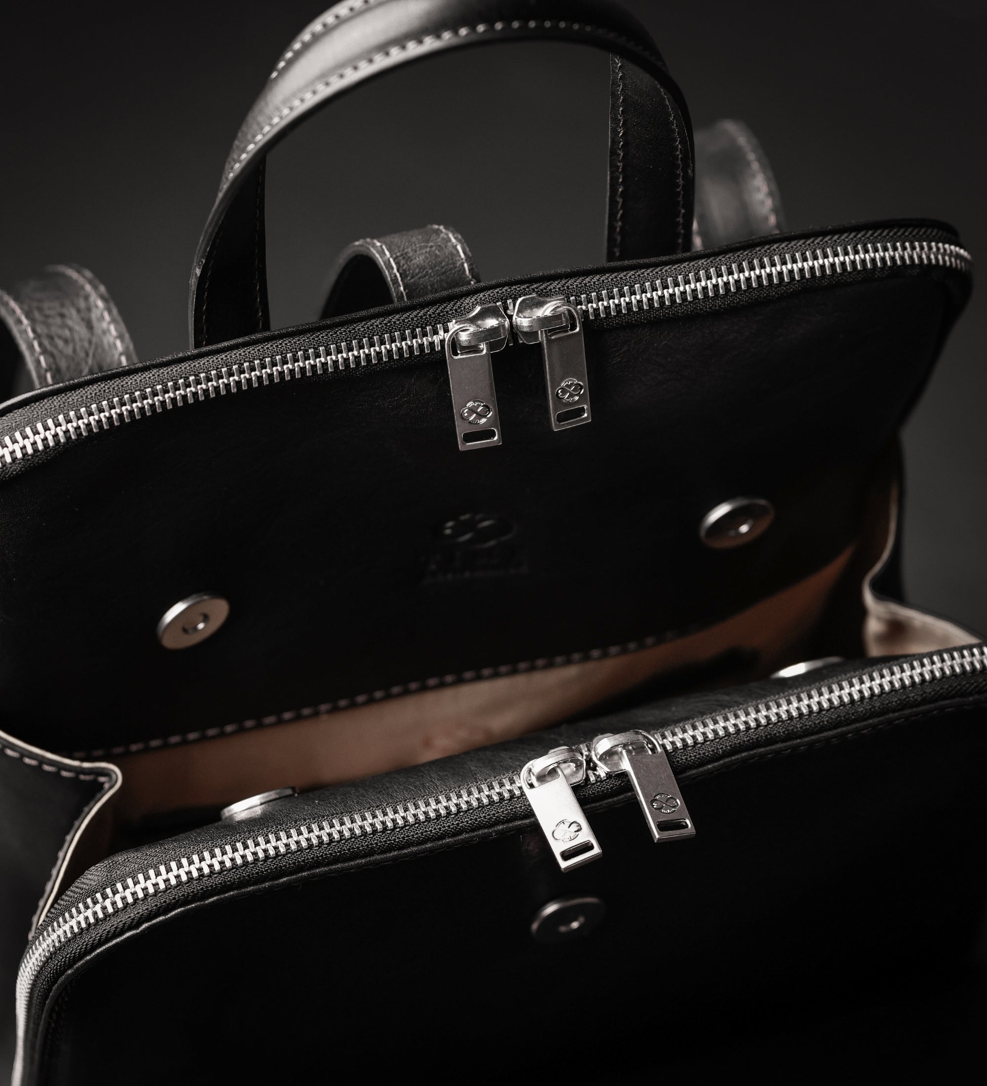 Bolso de hombro/mochila de cuero convertible para mujer: Clarissa