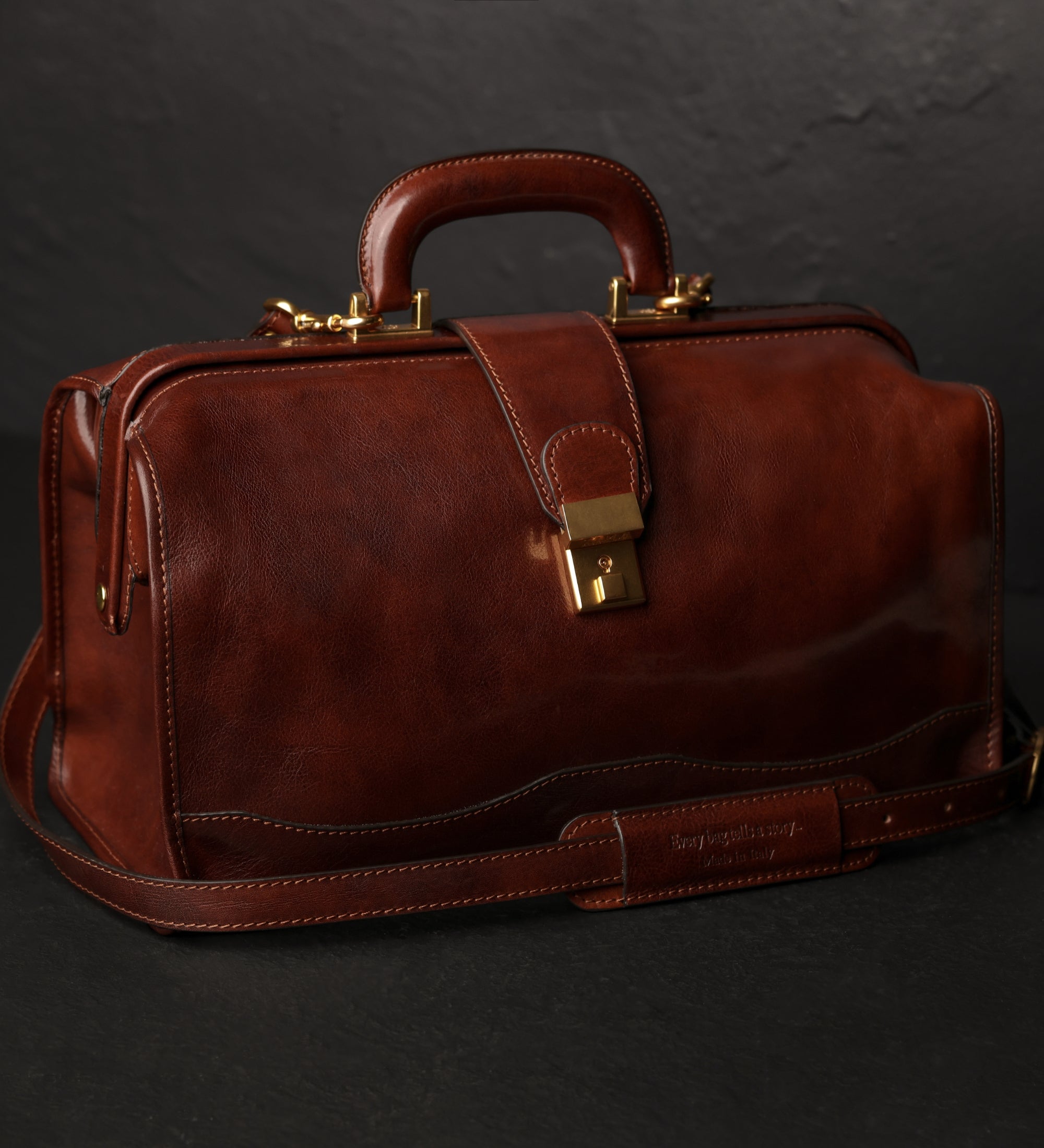 Bolso de médico de cuero pequeño: David Copperfield