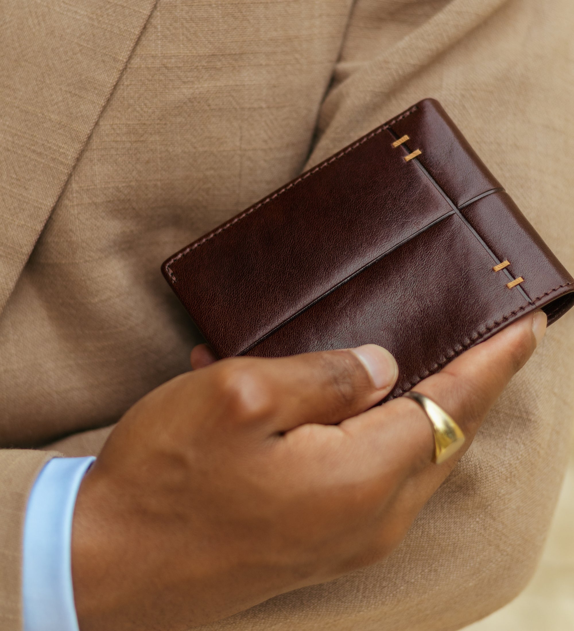Cartera de cuero de doble compartimento: Poetic Justice